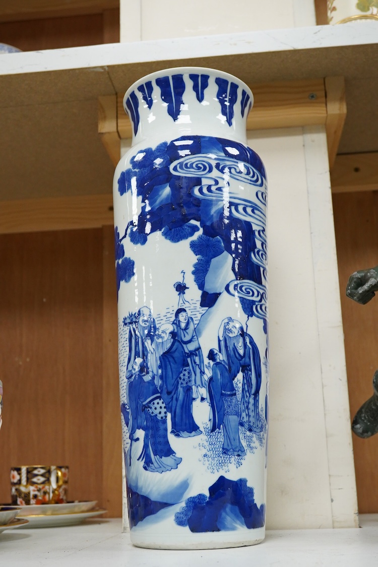 A Chinese Kangxi-style blue and white figural vase, 39cm high